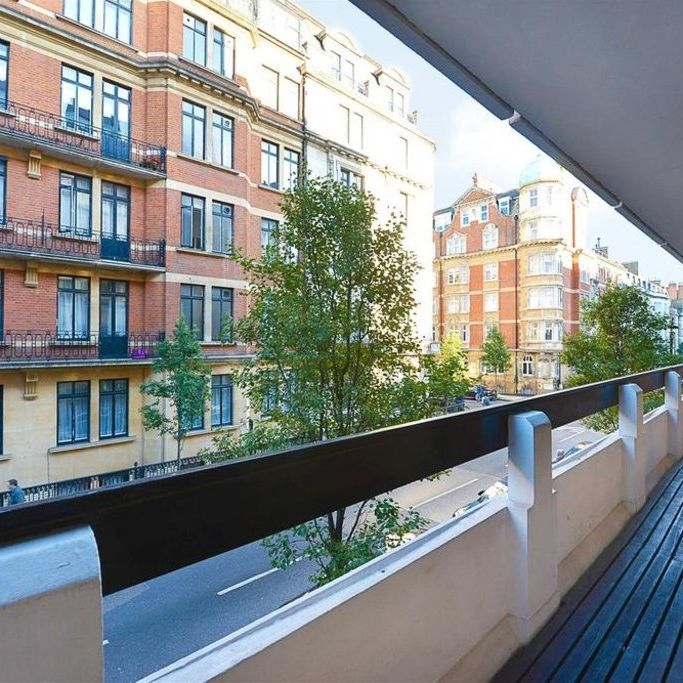 Weymouth Street, Marylebone, London, W1W 5BX - Photo 1