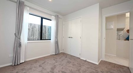 3 bedroom home Otahuhu - Photo 3