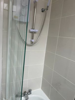 4 Bed Flat, Whiteladies Road, BS8 - Photo 1