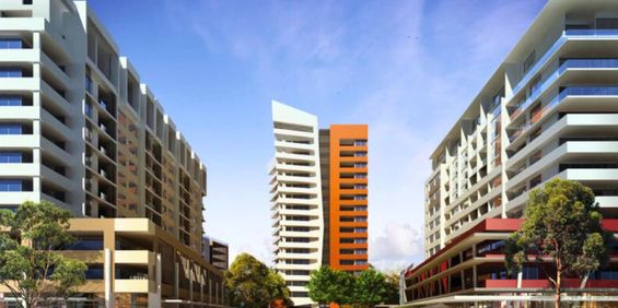 MODERN AND SPACIOUS TWO-BEDROOM APARTMENT IN A PRIME LOCATION - Photo 3