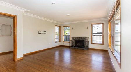 Lovely 3-bedroom family home in great school zones! - Photo 5