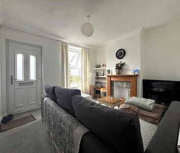 2 bedroom semi-detached house to rent - Photo 1