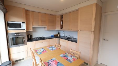 Verzorgde half open woning met mooie rustige ligging - Photo 5