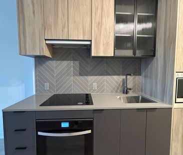 For Lease - 1037 The Queensway N/A Unit# 517, Toronto, Ontario - Photo 5