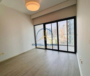 Burj View | Great Area | Multiple Cheques - Photo 4