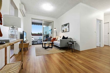15/277 Livingstone Road Marrickville - Photo 2