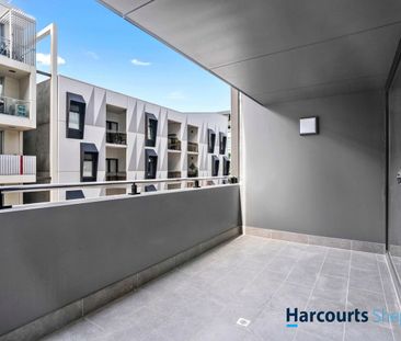 Bowden Beauty! Modern 2-Bed, 2-Bath Apartment with Balcony - Photo 1