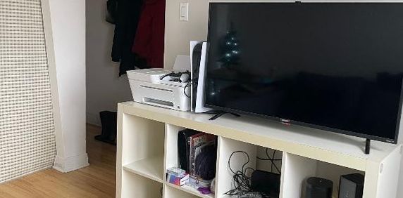 Appartement 3 et demi spatieux/proximité station de métro - Photo 2