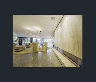 Modern 2-Bedroom Apartment in Prime Queens Road Location - Photo 1