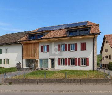 4 Zimmer, 90 m², 1. Stock - Photo 1