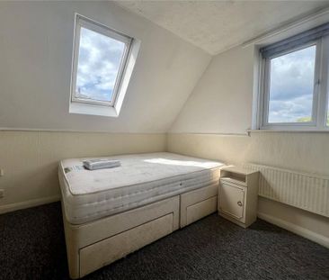 5 bedroom detached house to rent - Photo 5