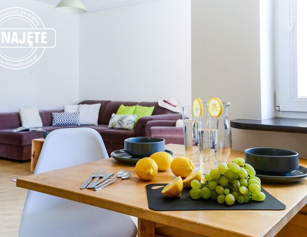 Ursynów, ul. Filipiny Płaskowickiej - Zdjęcie 1