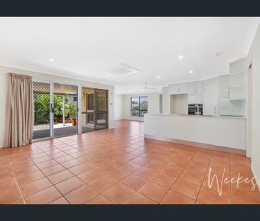 COASTAL GEM JUST STEPS AWAY FROM THE BEACH! - Photo 3