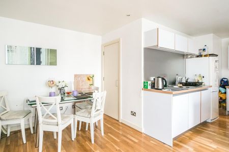 1 bedroom flat to rent - Photo 3