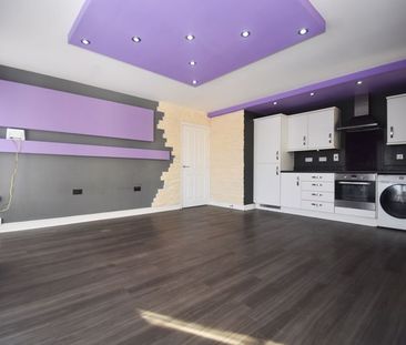 Moulsford Mews, Reading - Photo 5