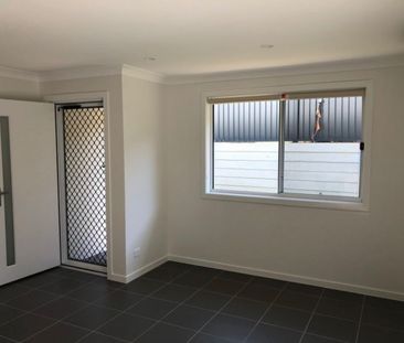 STUDIO LIVING PERFECT SINGLES OR COUPLES - Increasing to $370 Per w... - Photo 4