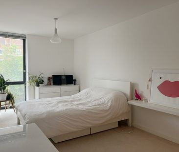 2 Bed Flat, Cranston Court, W12 - Photo 4