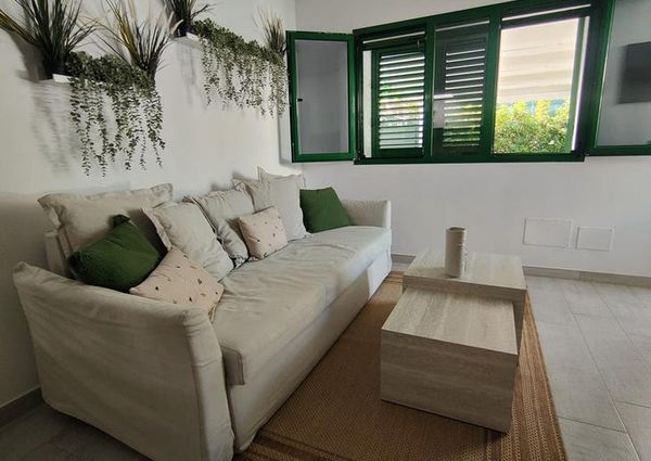 Maspalomas, Canary Islands 35100