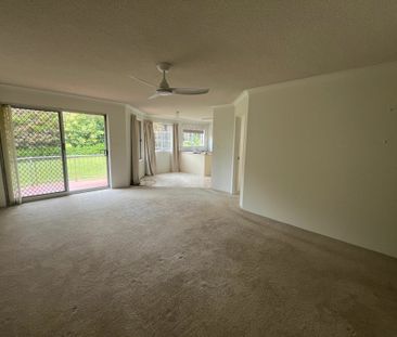 2-Bedroom Unit in Burleigh Heads � Prime Location - Photo 1