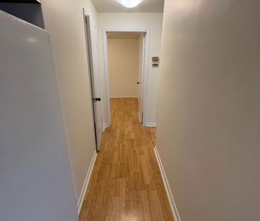 For Lease - 4287 Queen (Main Unit ) Street, Lincoln, Ontario - Photo 6