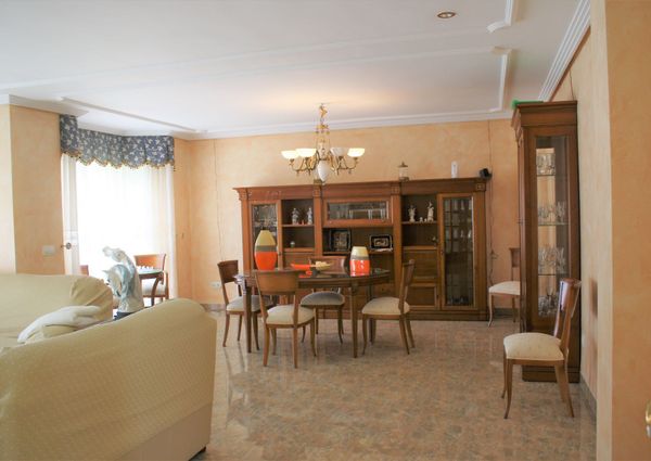 Casa / Chalet en Alfaz del Pi / l'Alfàs del Pi, alquiler
