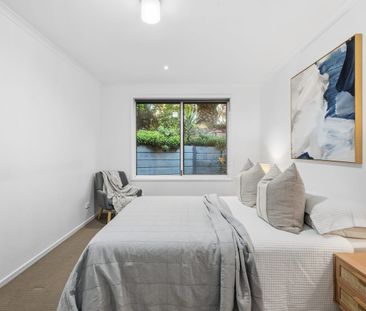 Spacious Family Living in Hallett Cove - Photo 6