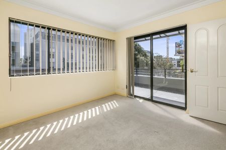 Executive North Facing Apartment - Photo 2