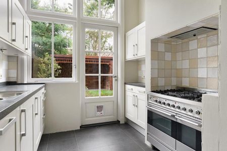 Huis te huur: Viviënstraat 38 2582 RT Den Haag - Photo 2