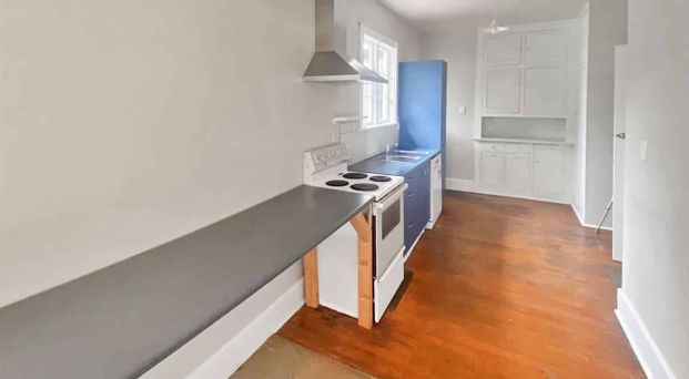 Tidy Home in Fendalton - Photo 1