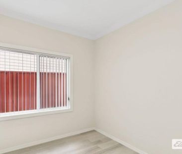 Neat and Tidy Home! - Photo 6