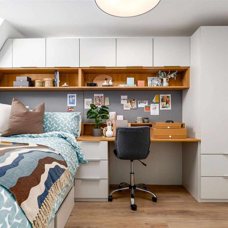 Park Street, Bristol - Photo 1