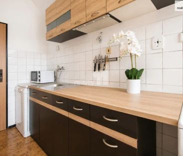 Pronájem bytu 3+1 po částečné rekonstrukci, 101 m - Photo 4