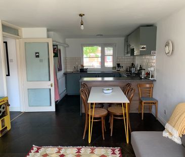 1 Bed Flat, Victoria Crescent, N15 - Photo 1