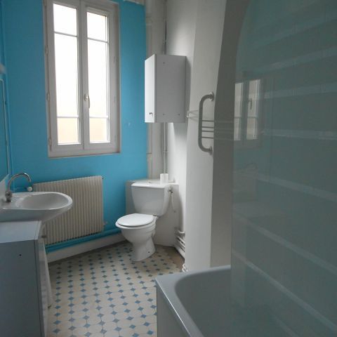 RUE DES POISSONNIERS, Reims - Photo 1