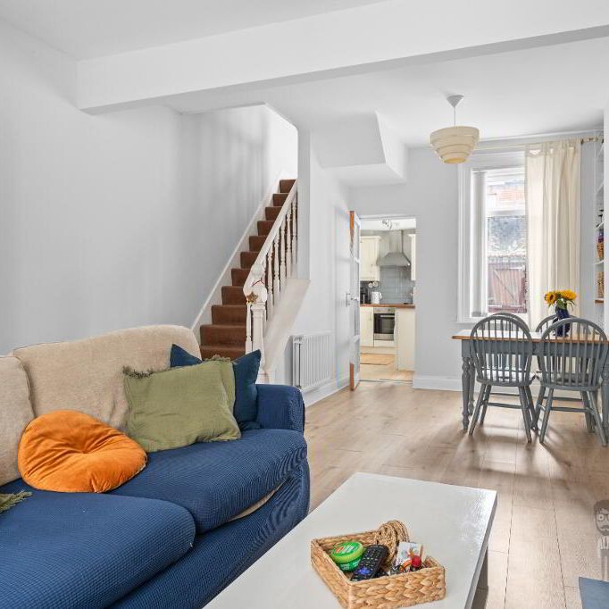 92 Tates Avenue, Belfast, BT9 7BZ - Photo 1