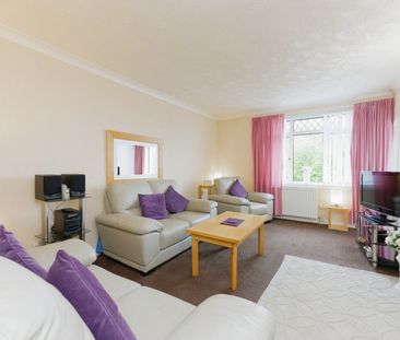 2 Bed Flat, Knapdale Street, G22 - Photo 1