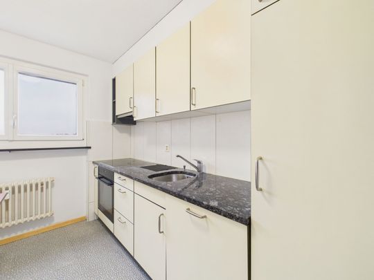 Luminous and affordable 3-room apartment in Wynau - Photo 1