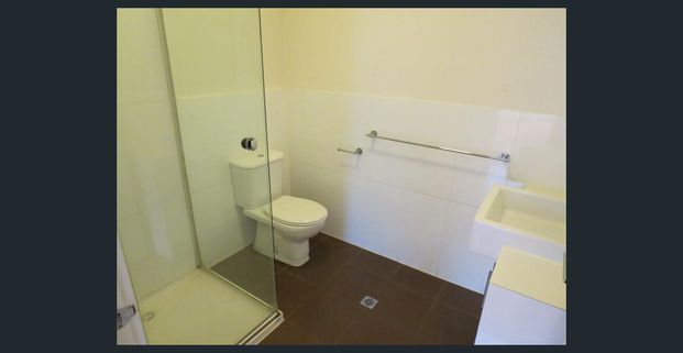 BOUTIQUE BLOCK IN PRIME LOCATION - Photo 1