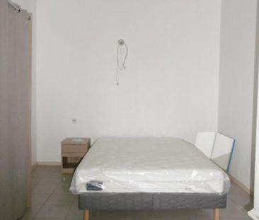 Location Appartement 2 pièces 42m² - Photo 5