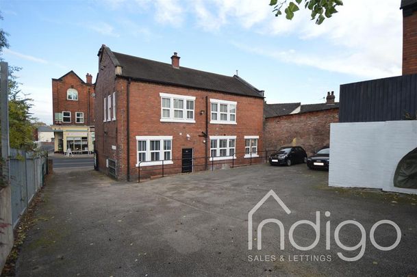 1 bedroom in a house share to rent - Photo 1