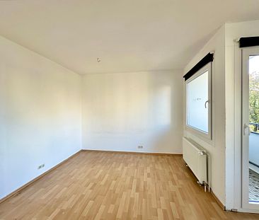 Großzügige & helle 1-Zi.-Wohnung mit Balkon in zentraler Lage/Nähe Leinemasch - Photo 4
