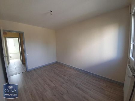 Location Appartement 5 pièces 87m² BOURG EN BRESSE 01000 - Photo 5