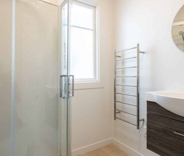 Saint Clair Home - Photo 3