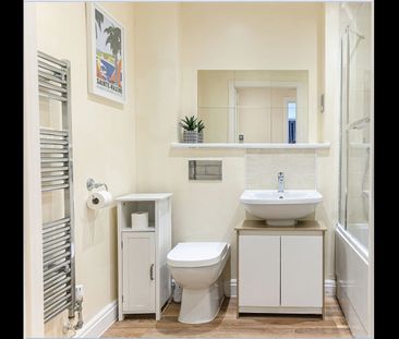 2 Bed Flat, Thornfield House, BS10 - Photo 1