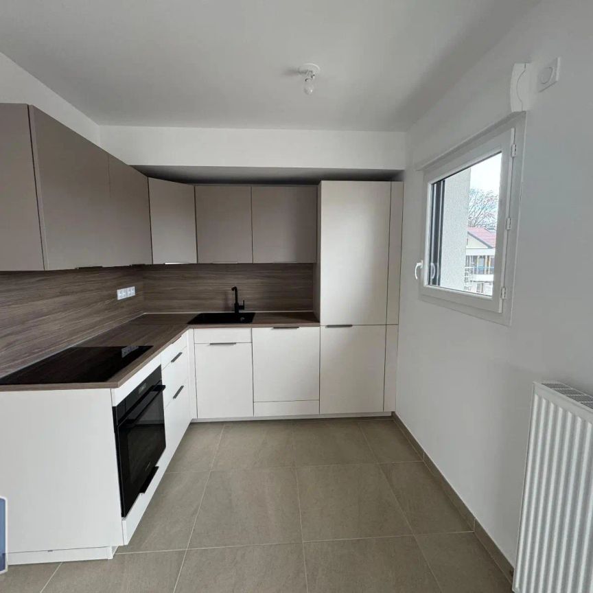 Appartement à louer 3 pièces 71.18m² - Photo 1