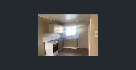 Neat 2-Bedroom Unit - Photo 3