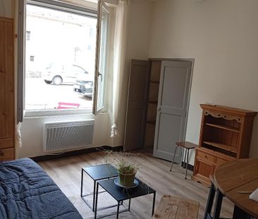 Location Appartement 1 pièce 20m² L ISLE SUR LA SORGUE 84800 - Photo 1