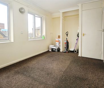 Mayday Road, Thornton Heath, CR7 7HP - Photo 6