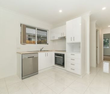 Modern Comfort with Spacious Yard in a Convenient Location - Photo 2