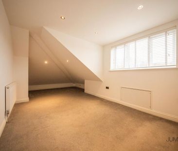 5 bedroom semi-detached house to rent - Photo 5